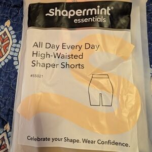 Shapermint High-Waisted Shaper Shorts - Black